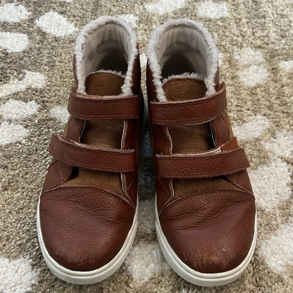 Boys UGG boots size 12 - Picture 5 of 9